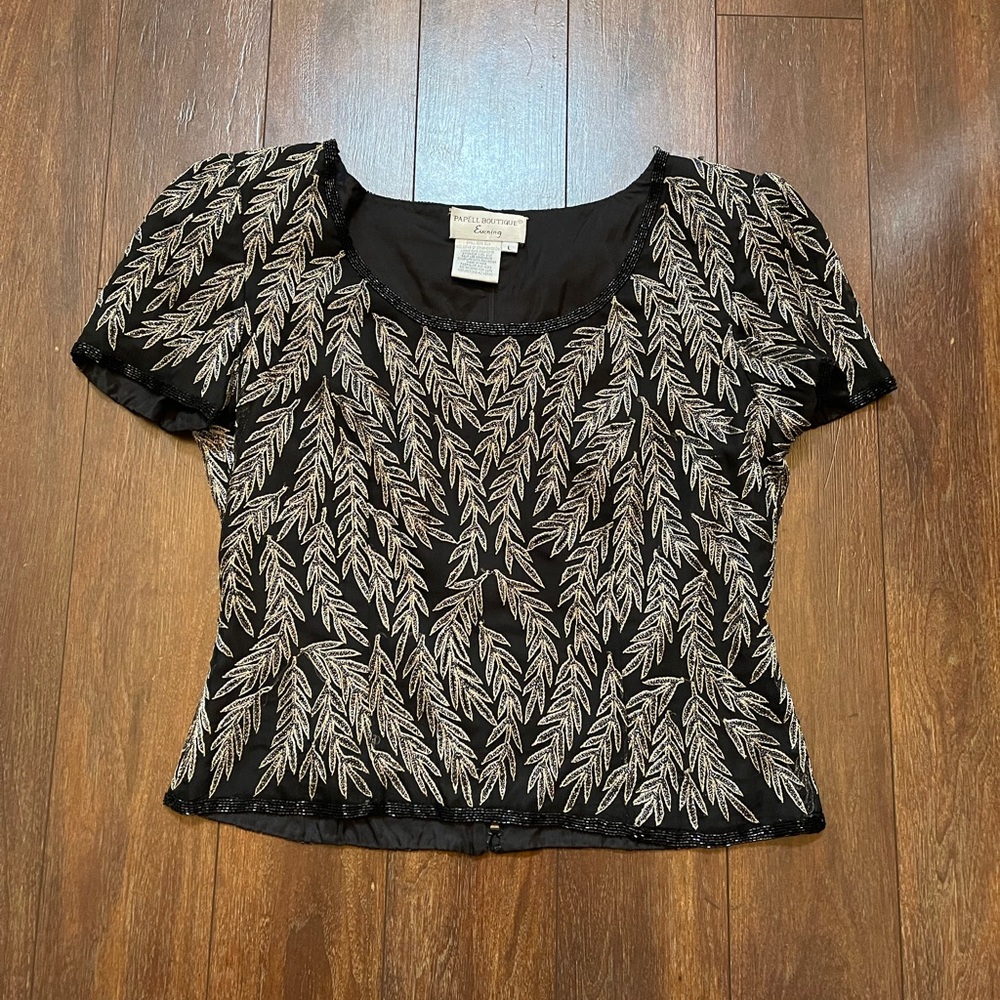 Fancy “after 5” short-sleeved top